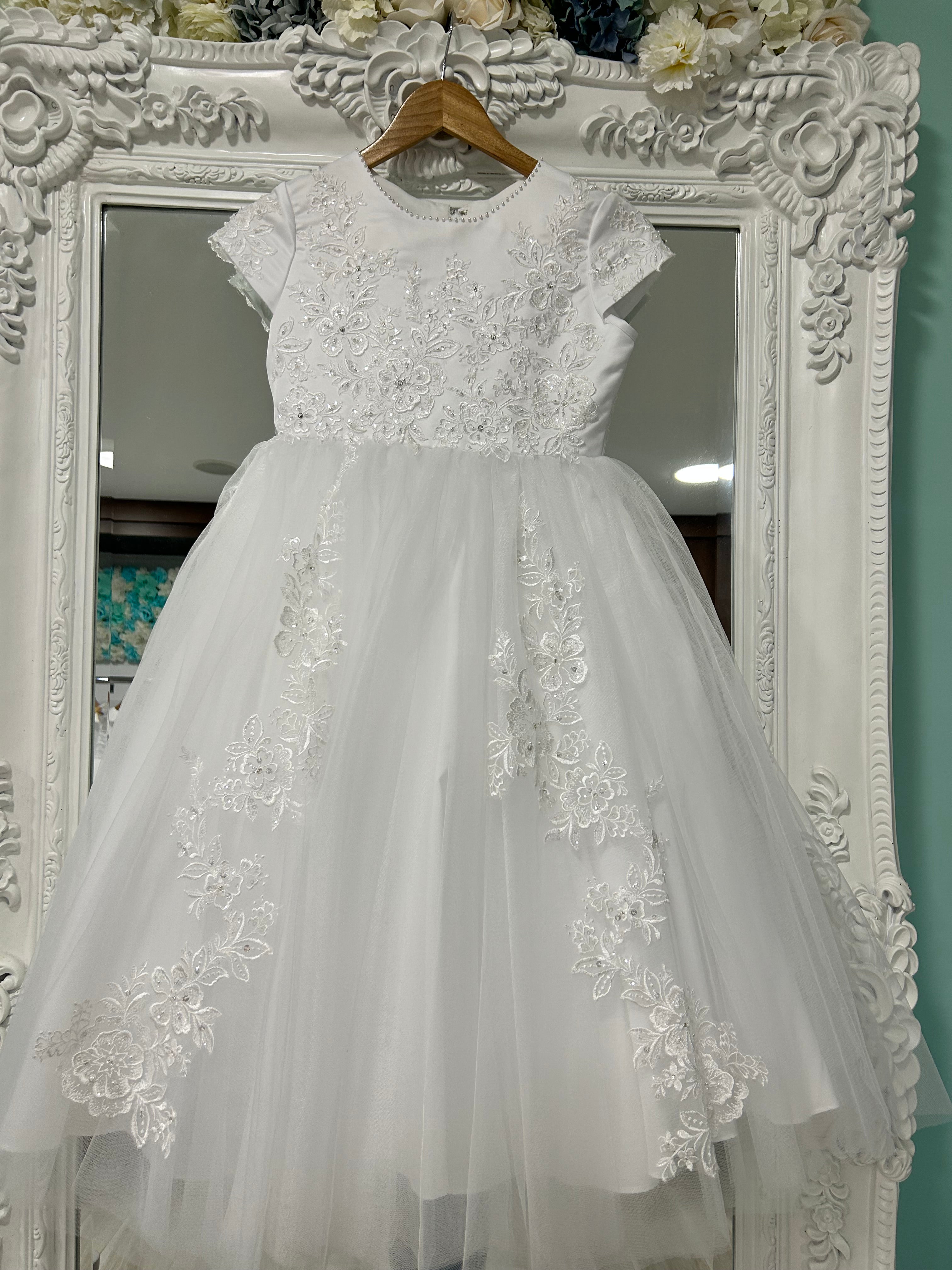“Paula’s Communion” Communion Dress Size 7.5