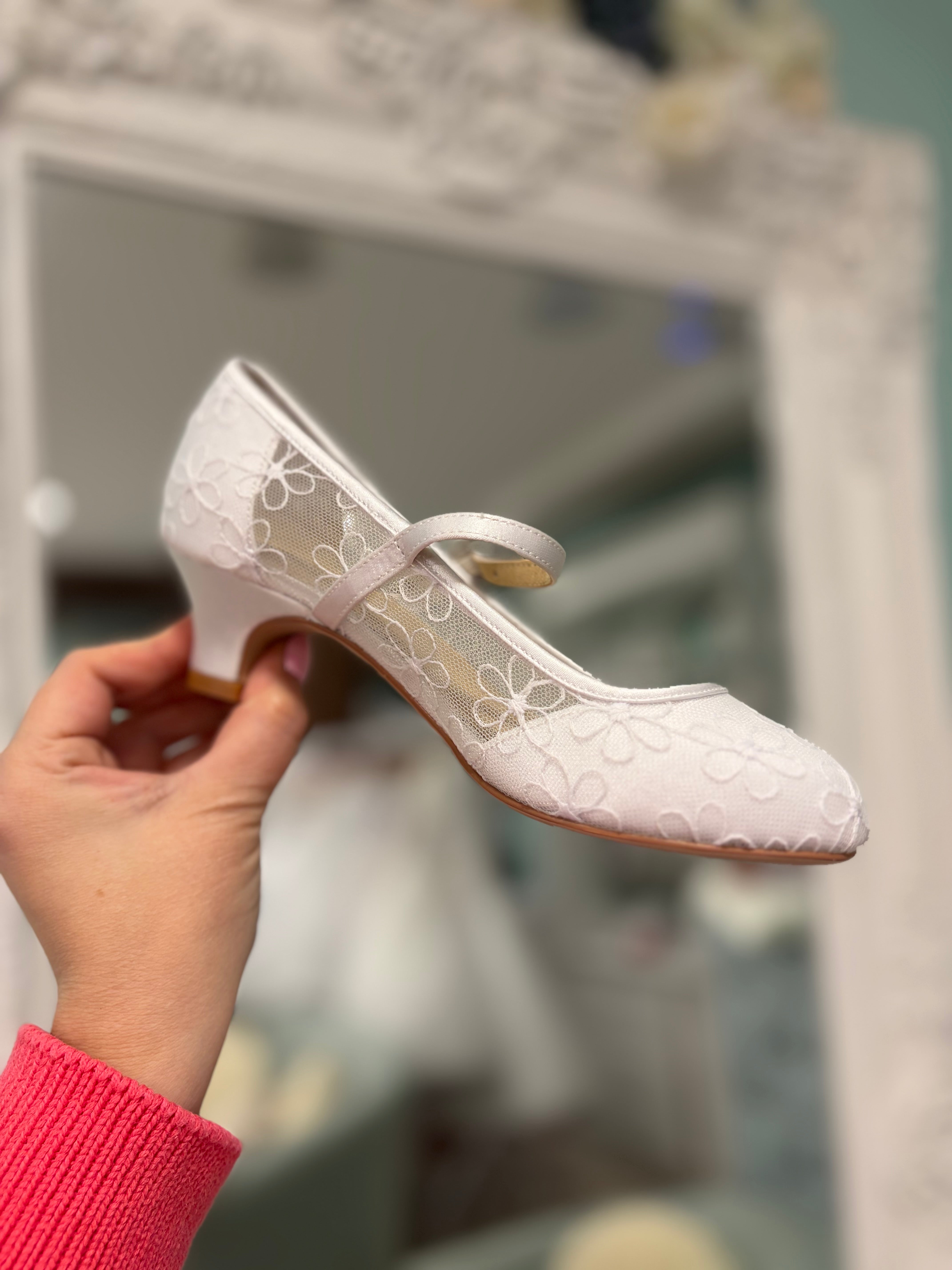 Daisy Communion Shoe White