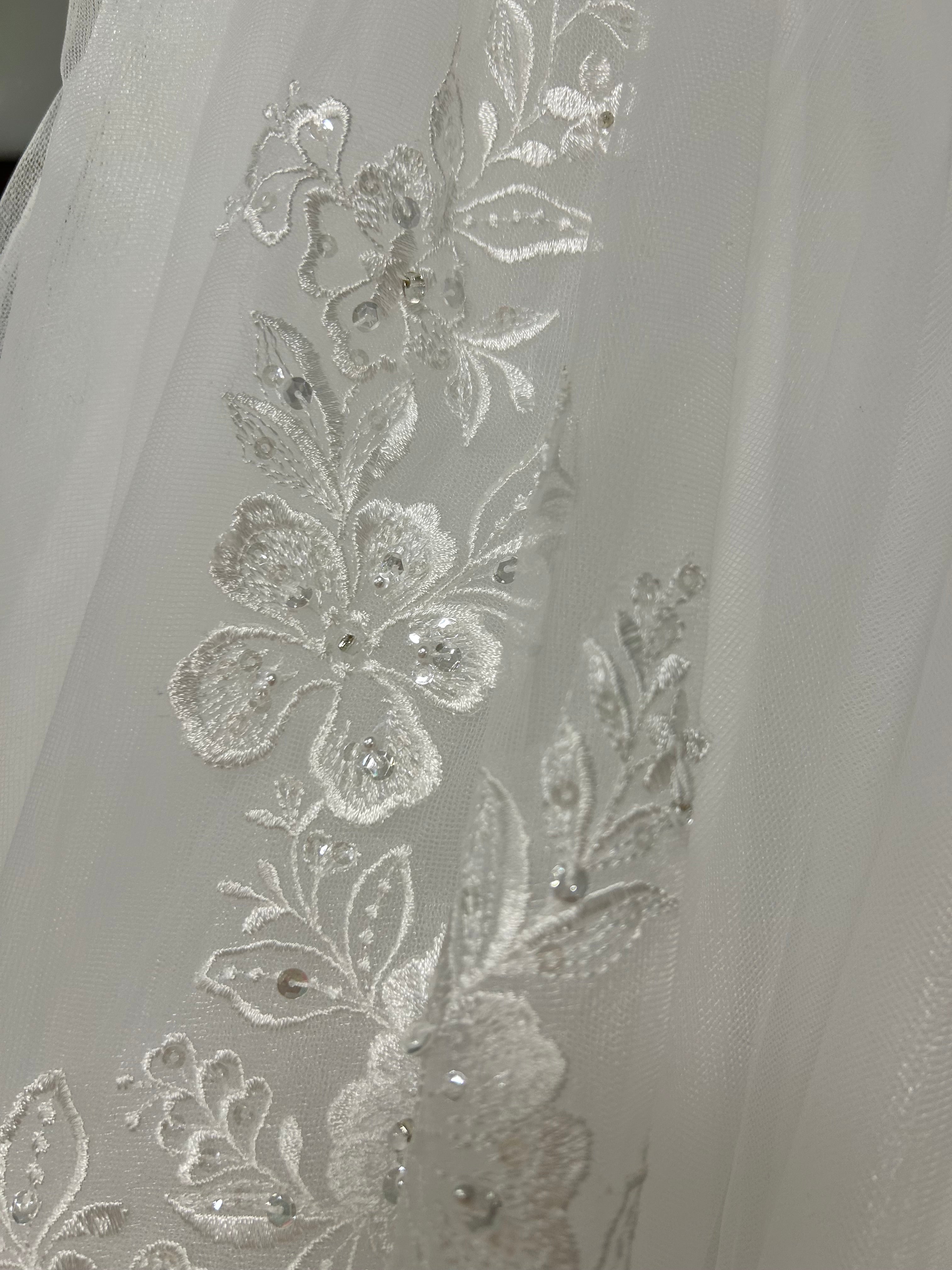 “Paula’s Communion” Communion Dress Size 7.5