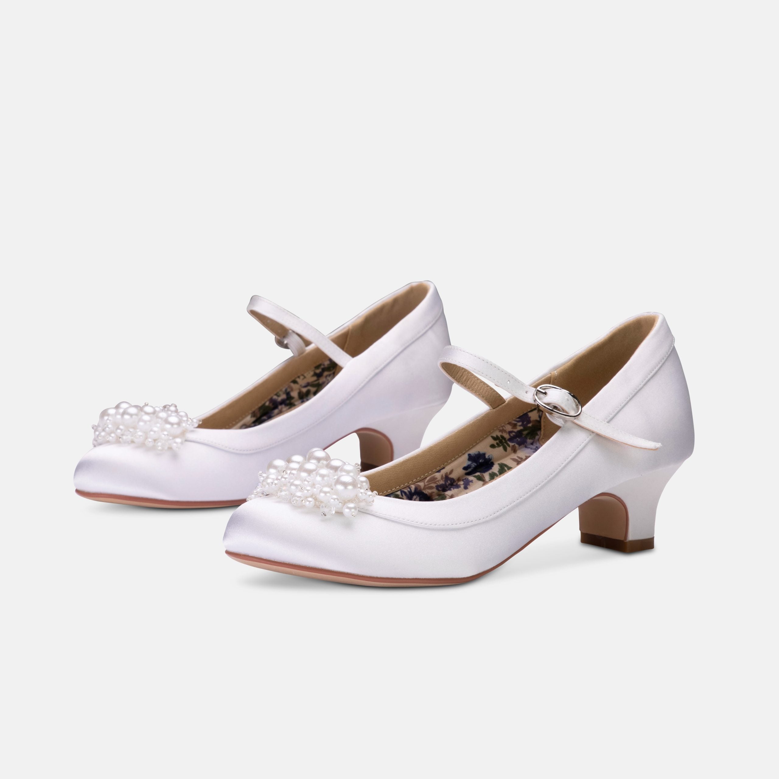 Faith Communion Shoe White