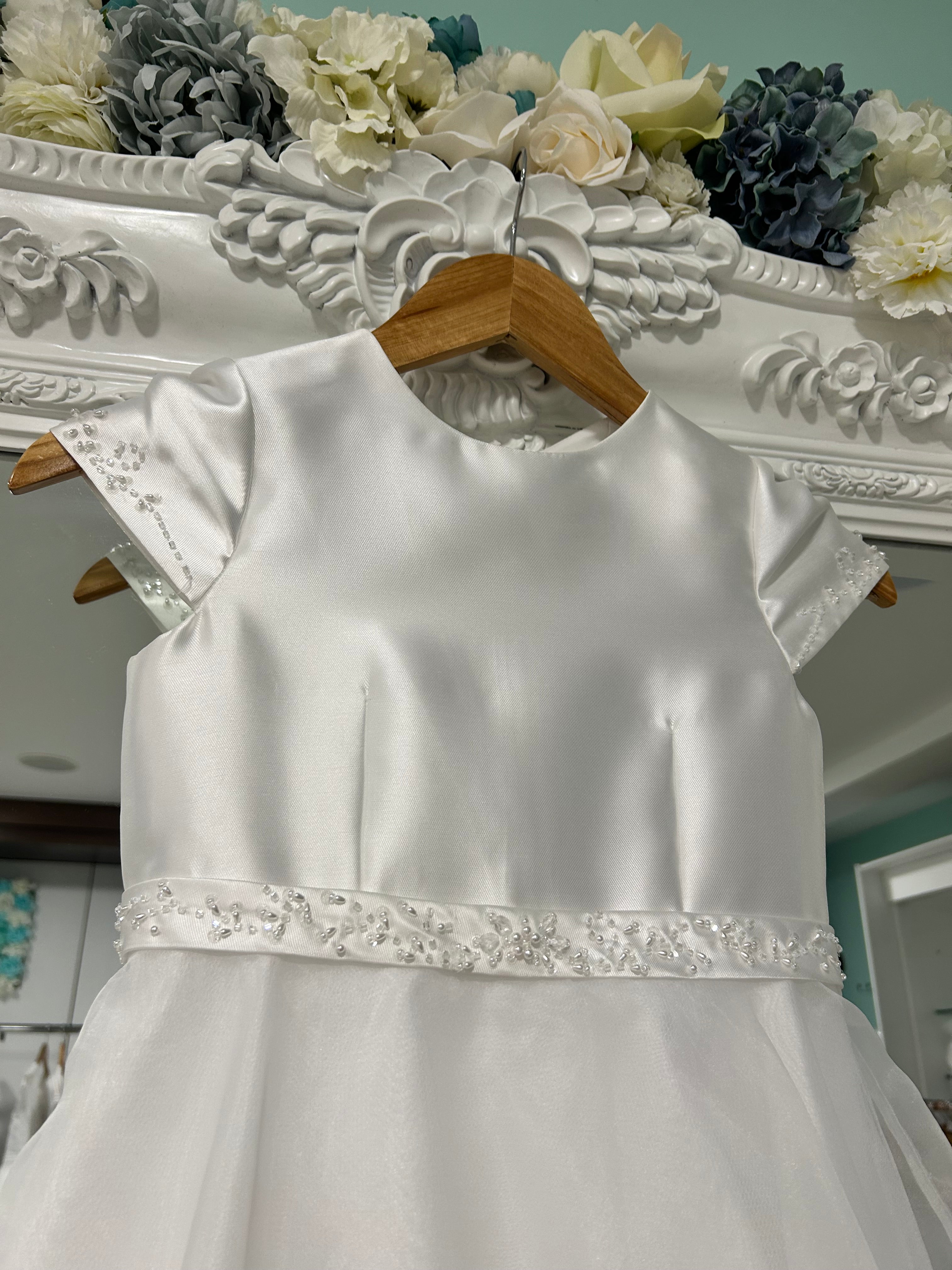 Isabella Communion Dress Size 28 (Approx age 8)